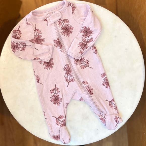 ❤️ 4/$20 NB-3m Sleeper Bundle Carters Cloud Island baby girl - Picture 4 of 8